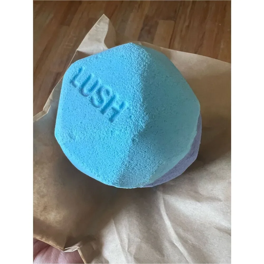 Lush Brother Moon Bath Bomb World Bath Bomb Day Exclusive 6.7 oz NEW